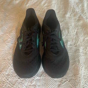 Brooks, Hyperion Tempo size 8 running shoe